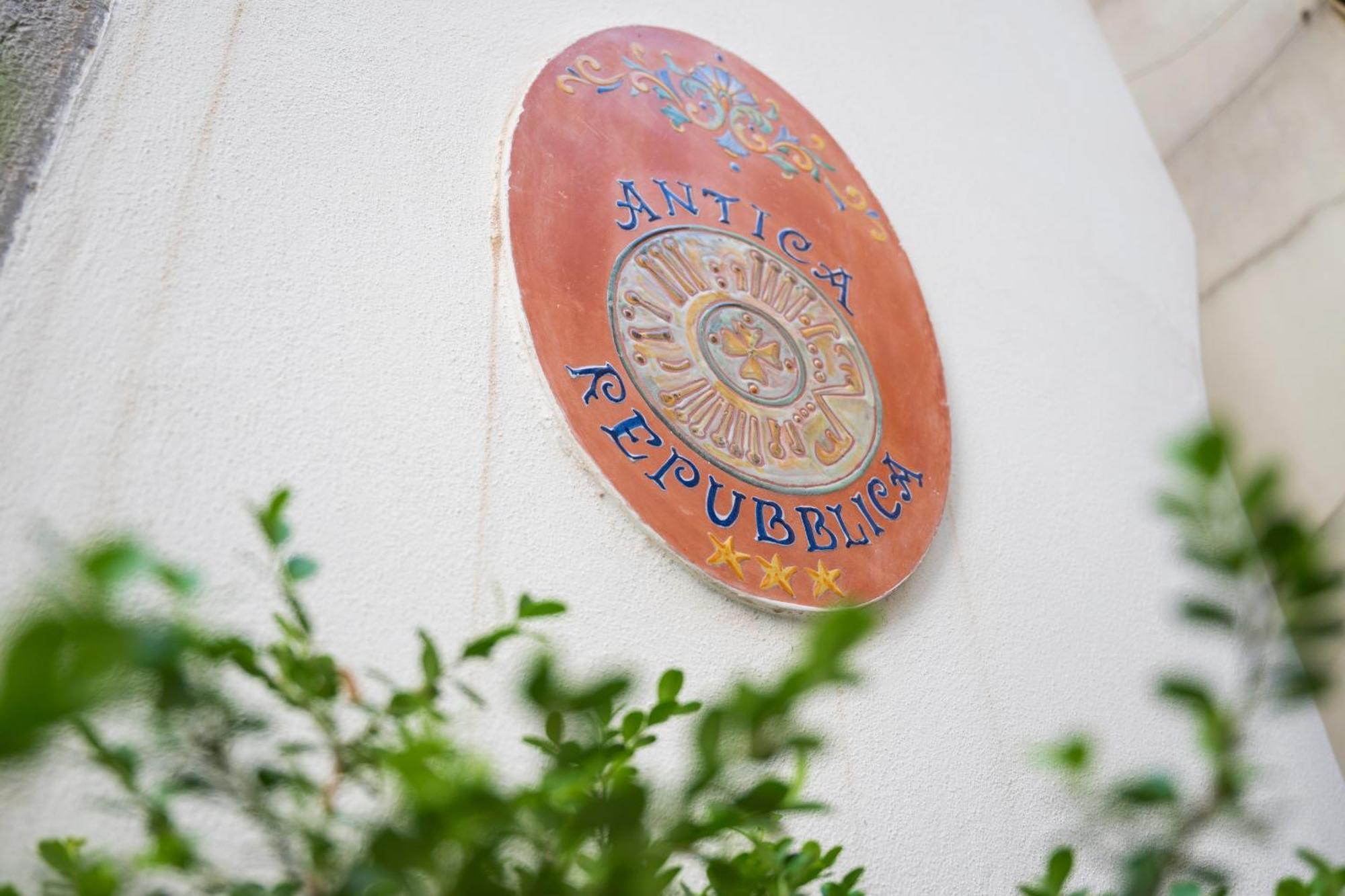 Hotel Antica Repubblica In Amalfi Center At 100Mt From The Sea Zewnętrze zdjęcie