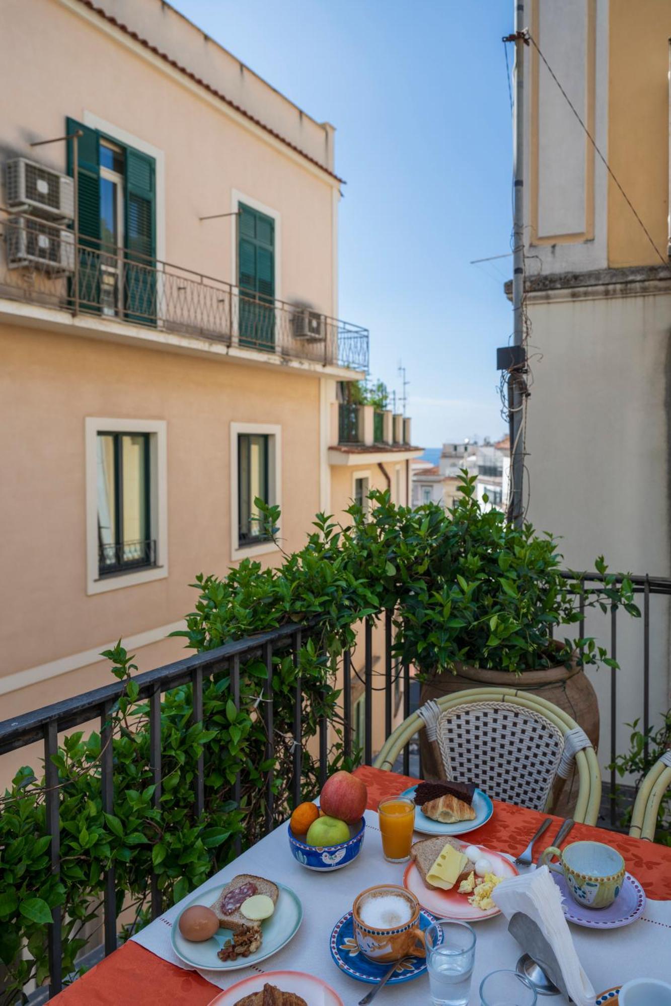 Hotel Antica Repubblica In Amalfi Center At 100Mt From The Sea Zewnętrze zdjęcie